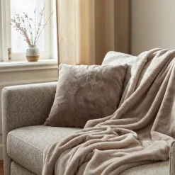 Pläd 'Aranga Super Soft Throw' 130x170cm - Brun
