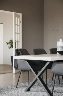 Matbord 'Brooklyn' 220x95cm - Vitpigmenterad/Svart X-ben