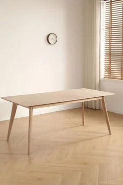 Matbord 'Line' 180x90 cm - Vitpigmenterad