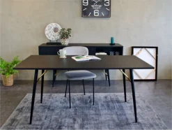 Matbord 'Lux' 160x90cm - Svart/Mässing
