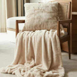 Pläd 'Aranga Super Soft Throw' 130x170cm - Beige