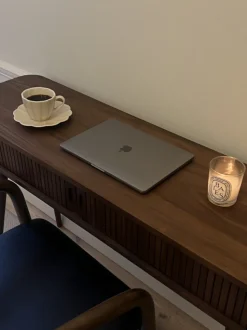 Skrivbord 'Barbier' - Valnöt