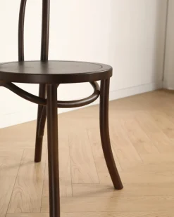 Stol 'Bistro' - Valnöt